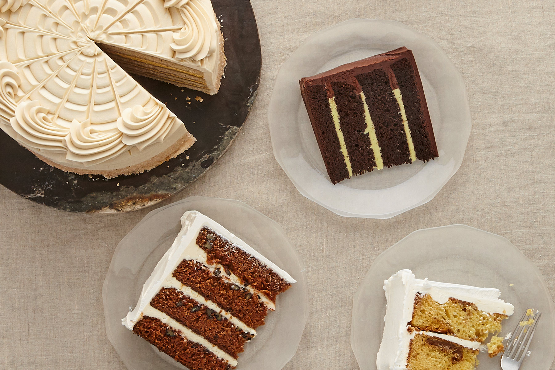 Autumnal Cake Flavors For Your Fall Wedding